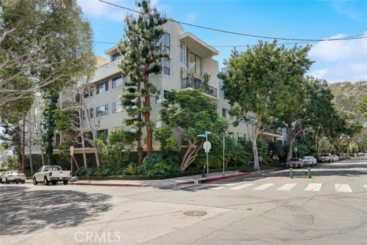 2 Bed Home for Sale in West Hollywood, California