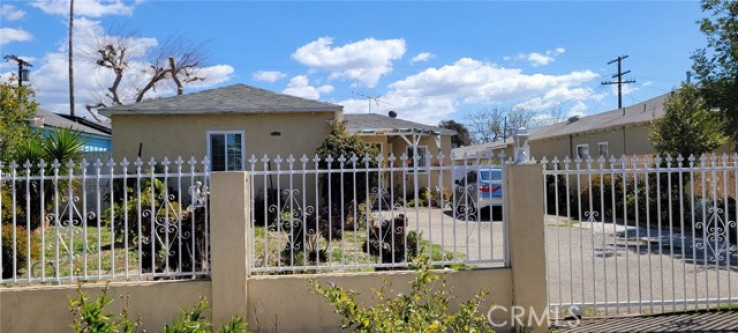 2 Bed Home for Sale in North Hollywood, California