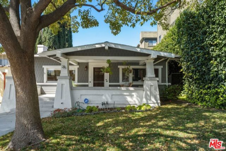 Residential Home in Los Feliz