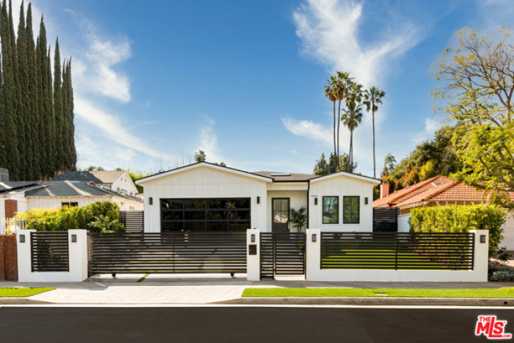 4 Bed Home for Sale in Encino, California