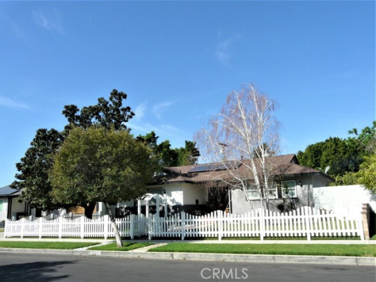 3 Bed Home for Sale in Granada Hills, California