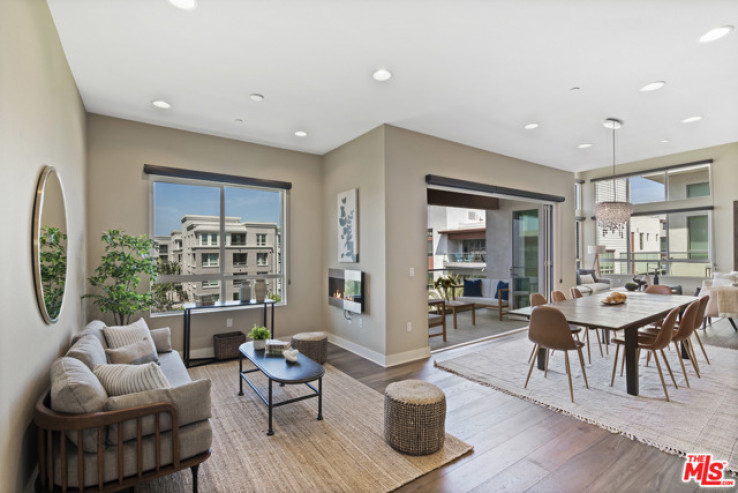 3 Bed Home for Sale in Playa Vista, California