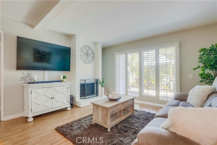 4 Bed Home for Sale in Costa Mesa, California