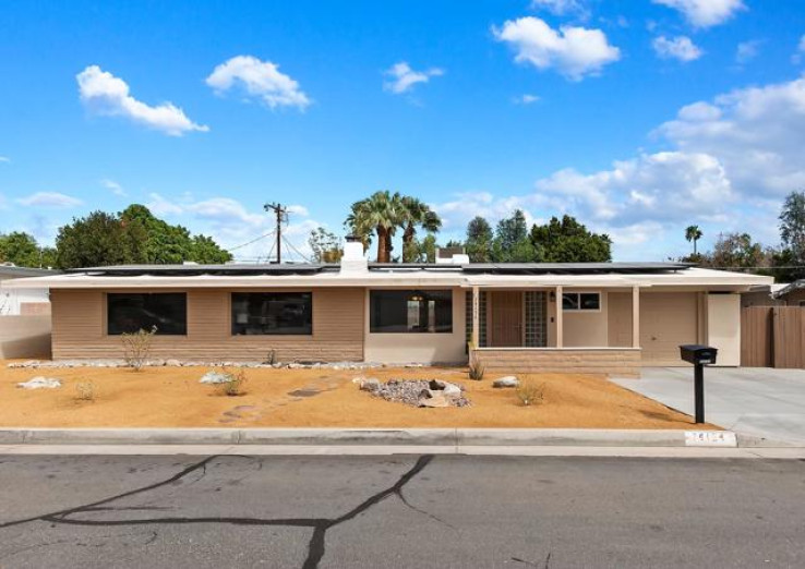 3 Bed Home for Sale in Palm Desert, California