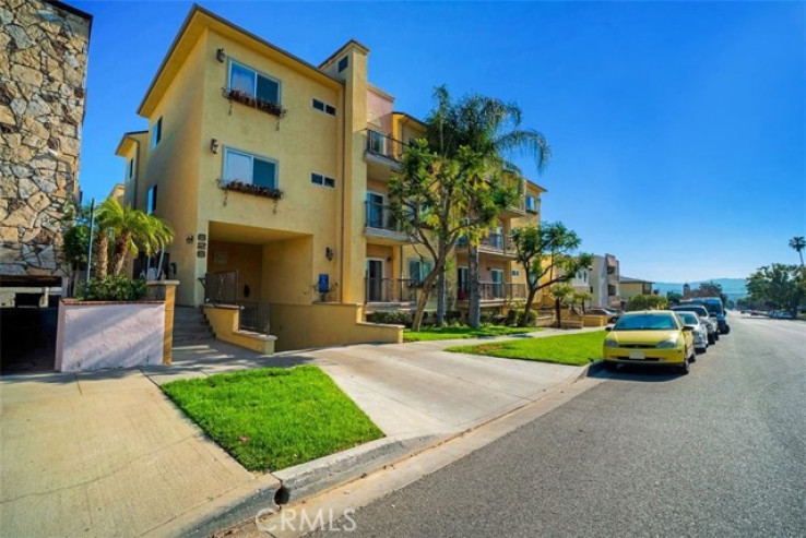 2 Bed Home for Sale in Burbank, California