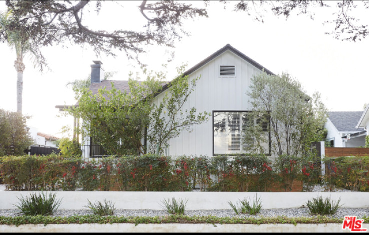 Residential Home in Hancock Park