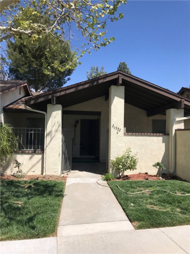 2 Bed Home for Sale in Newhall, California