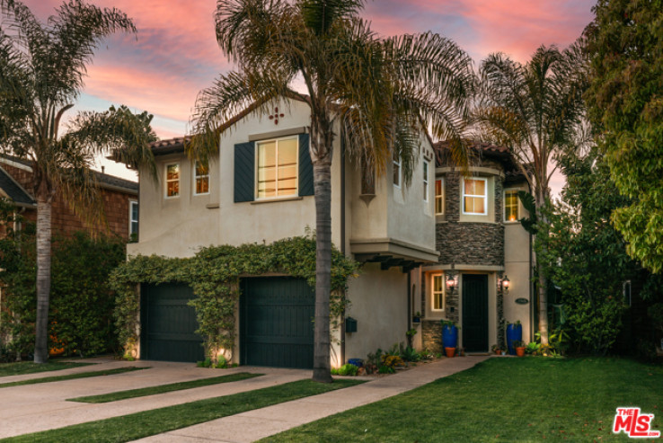 4 Bed Home for Sale in Playa del Rey, California