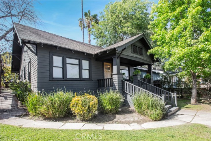 2 Bed Home for Sale in Los Angeles, California