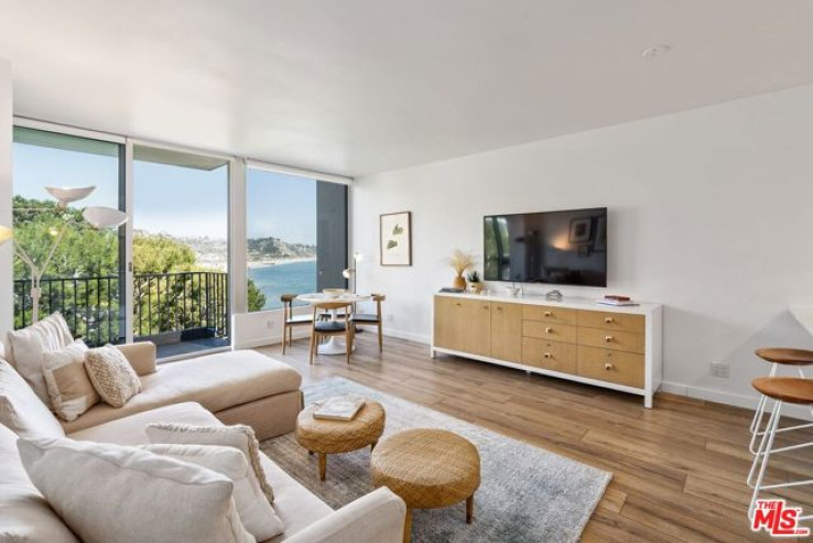 2 Bed Home for Sale in Pacific Palisades, California