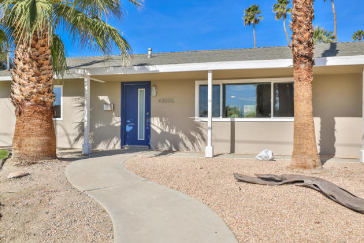 2 Bed Home for Sale in Palm Desert, California