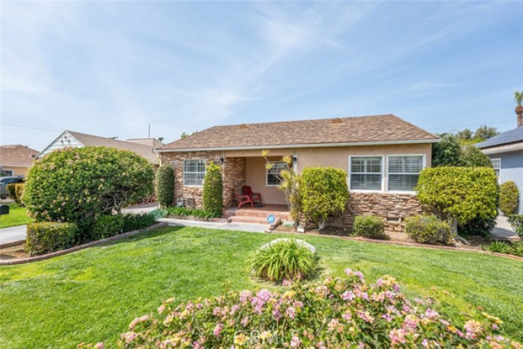 3 Bed Home for Sale in San Fernando, California