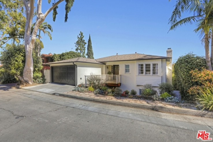 3 Bed Home for Sale in Los Angeles, California