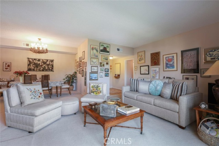 2 Bed Home for Sale in Lake Balboa, California