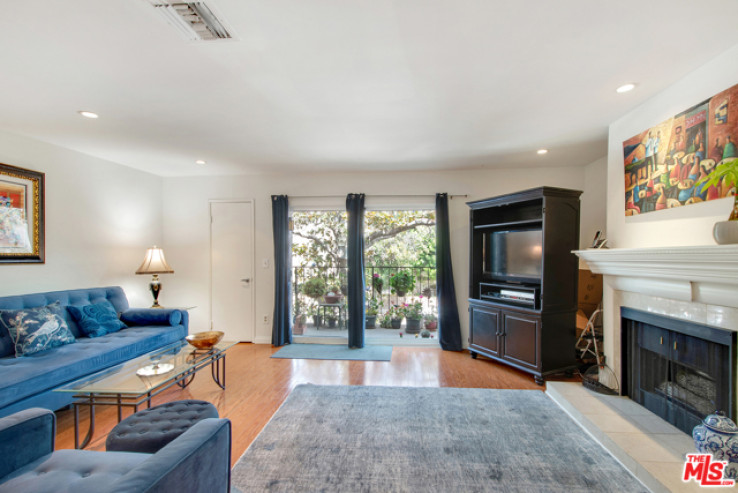 2 Bed Home for Sale in Valley Village, California