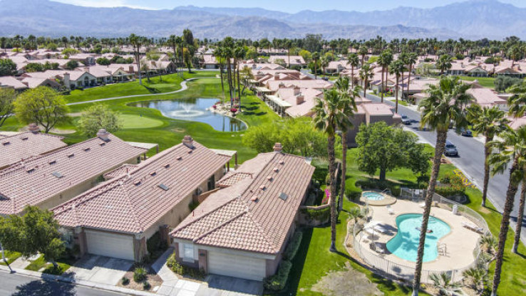 2 Bed Home for Sale in Palm Desert, California