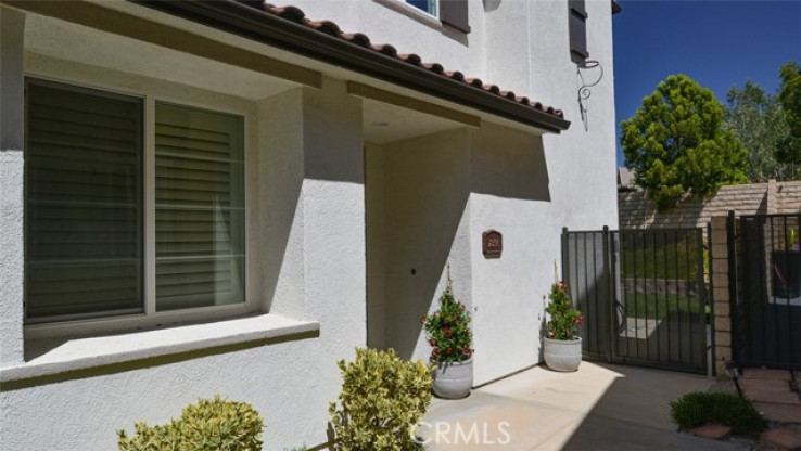 3 Bed Home for Sale in Saugus, California
