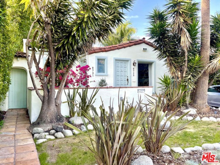 Residential Home in West Hollywood Vicinity