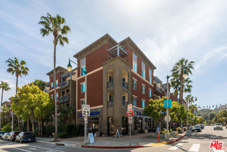 2 Bed Home for Sale in Playa Vista, California
