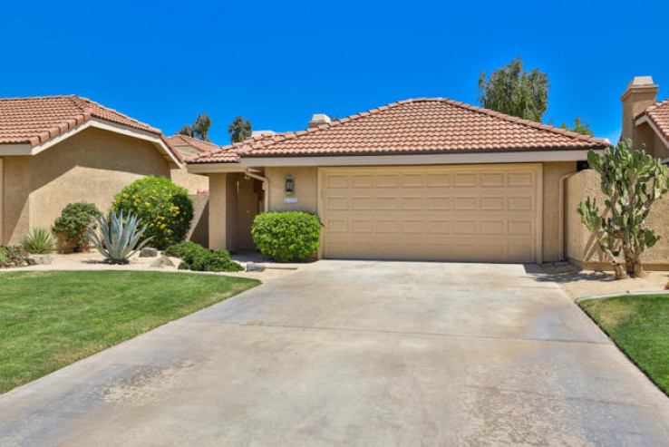 2 Bed Home for Sale in Palm Desert, California