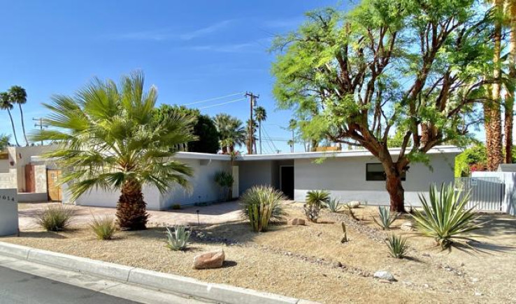 Residential Home in South Palm Desert