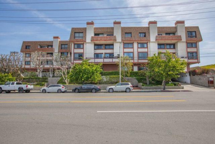 2 Bed Home for Sale in Playa del Rey, California