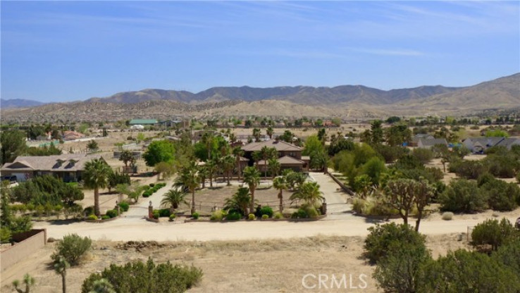 5 Bed Home for Sale in Palmdale, California