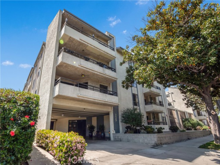 2 Bed Home for Sale in Burbank, California