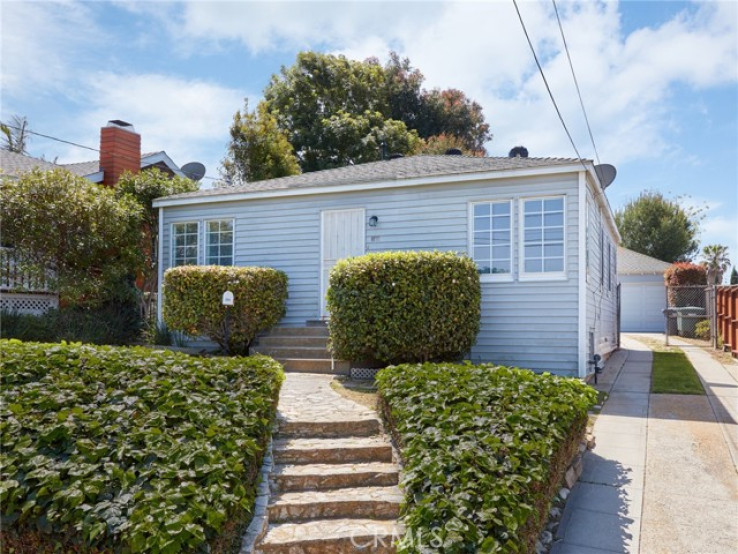 2 Bed Home for Sale in El Segundo, California
