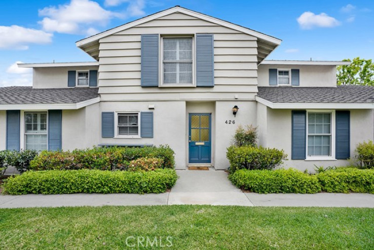 2 Bed Home for Sale in Costa Mesa, California