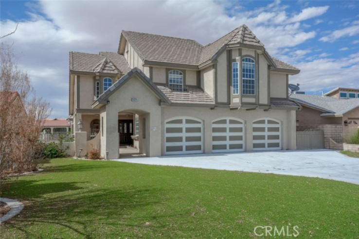 4 Bed Home for Sale in Helendale, California