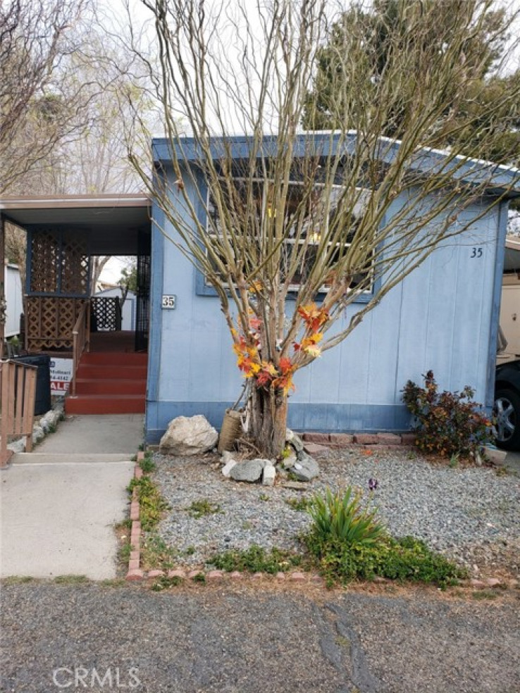 2 Bed Home for Sale in Phelan, California