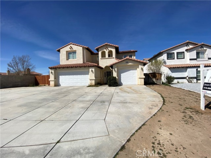 Residential Home in Victorville