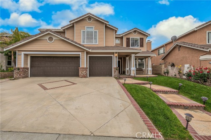 Residential Home in Copper Hill North