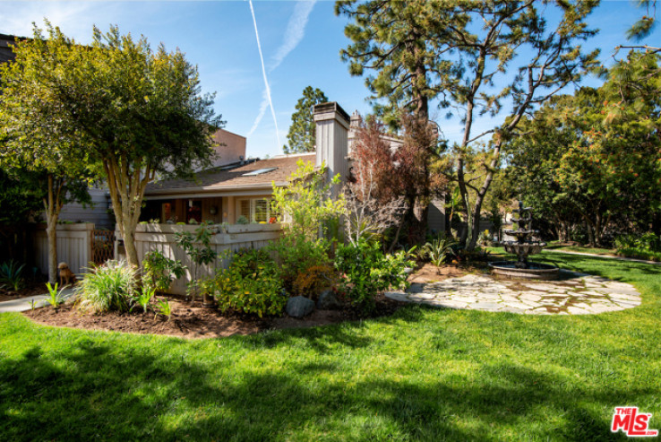 2 Bed Home for Sale in Pacific Palisades, California