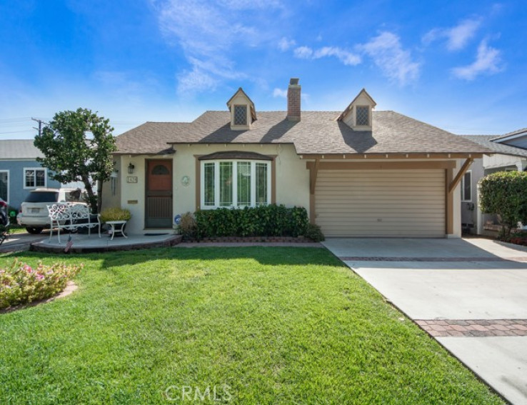 4 Bed Home for Sale in Burbank, California