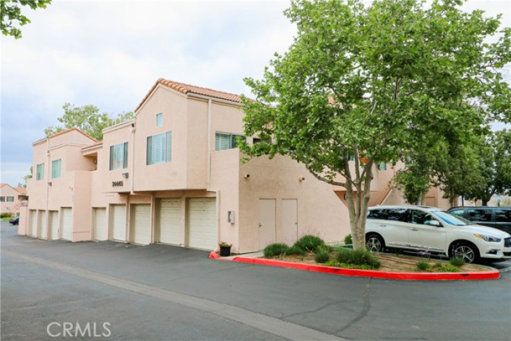 2 Bed Home for Sale in Newhall, California