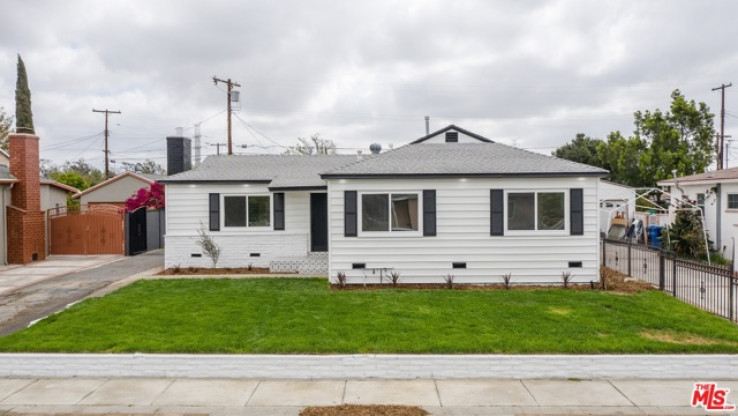 3 Bed Home for Sale in North Hollywood, California