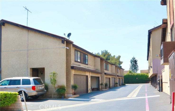 3 Bed Home for Sale in Panorama City, California