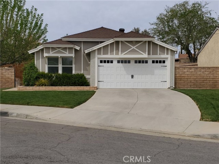2 Bed Home for Sale in Palmdale, California