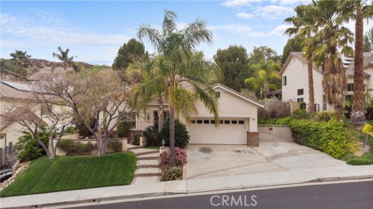 5 Bed Home for Sale in Saugus, California
