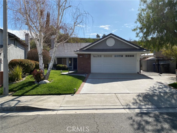 3 Bed Home for Sale in Saugus, California