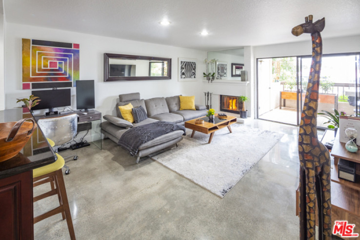 2 Bed Home for Sale in Playa del Rey, California