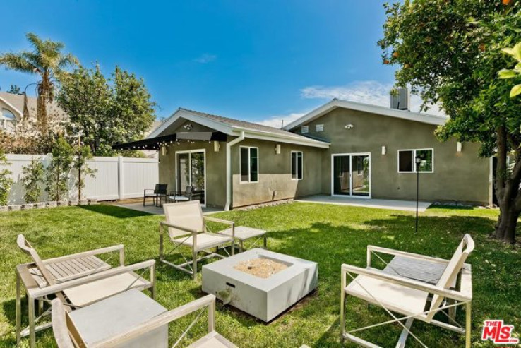 5 Bed Home for Sale in Van Nuys, California