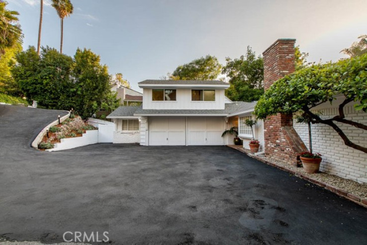 3 Bed Home for Sale in Sherman Oaks, California