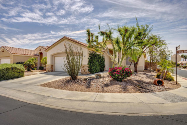 2 Bed Home for Sale in Palm Desert, California