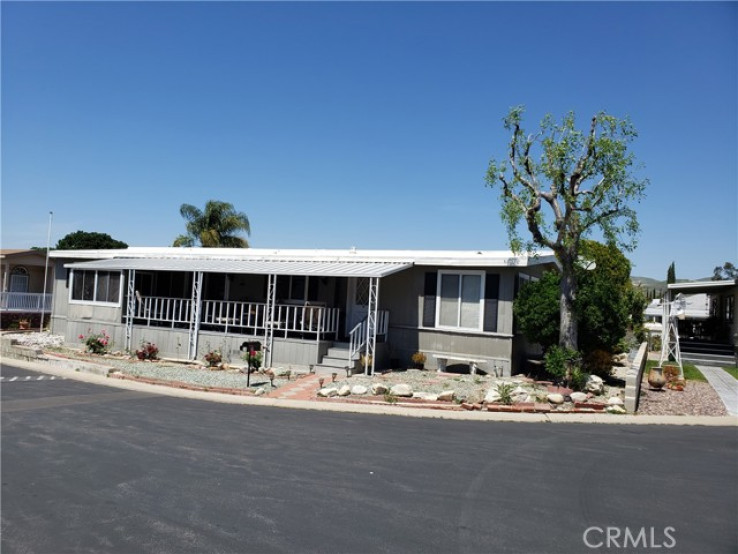 2 Bed Home for Sale in Canyon Country, California
