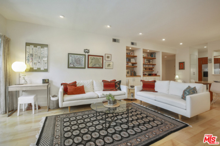 2 Bed Home for Sale in Los Angeles, California