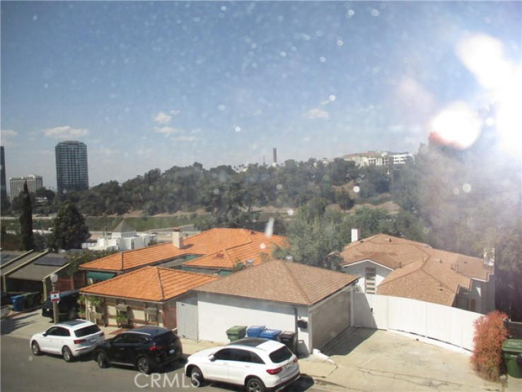 3 Bed Home for Sale in Los Angeles, California
