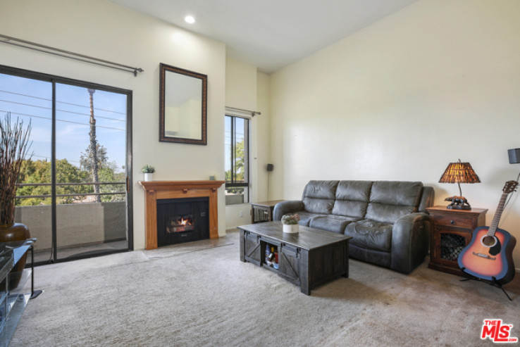 3 Bed Home for Sale in Sherman Oaks, California